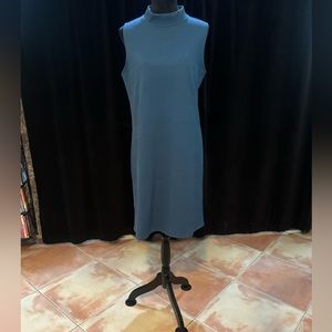 Sleep blue sleeveless dress